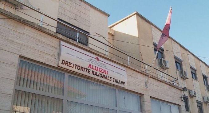 Hipotekimi i apartamenteve: Procedurat e legalizimit te pallateve pa leje dhe kateve shtese
